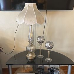 **REDUCED**   GORGEOUS SILVER MOTTLED LAMP WITH MATCHING DECORATIVE WINE GOBLETS