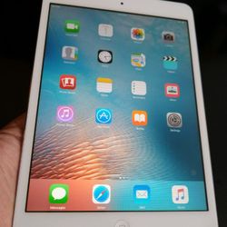 APPLE IPAD MINI 1 gen16GB ICLOUD CLEAN READY TO USE