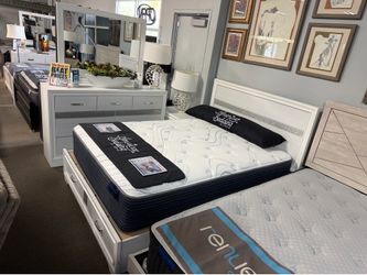 Stunning bedroom set. Easy financing. 😍❤️🔥