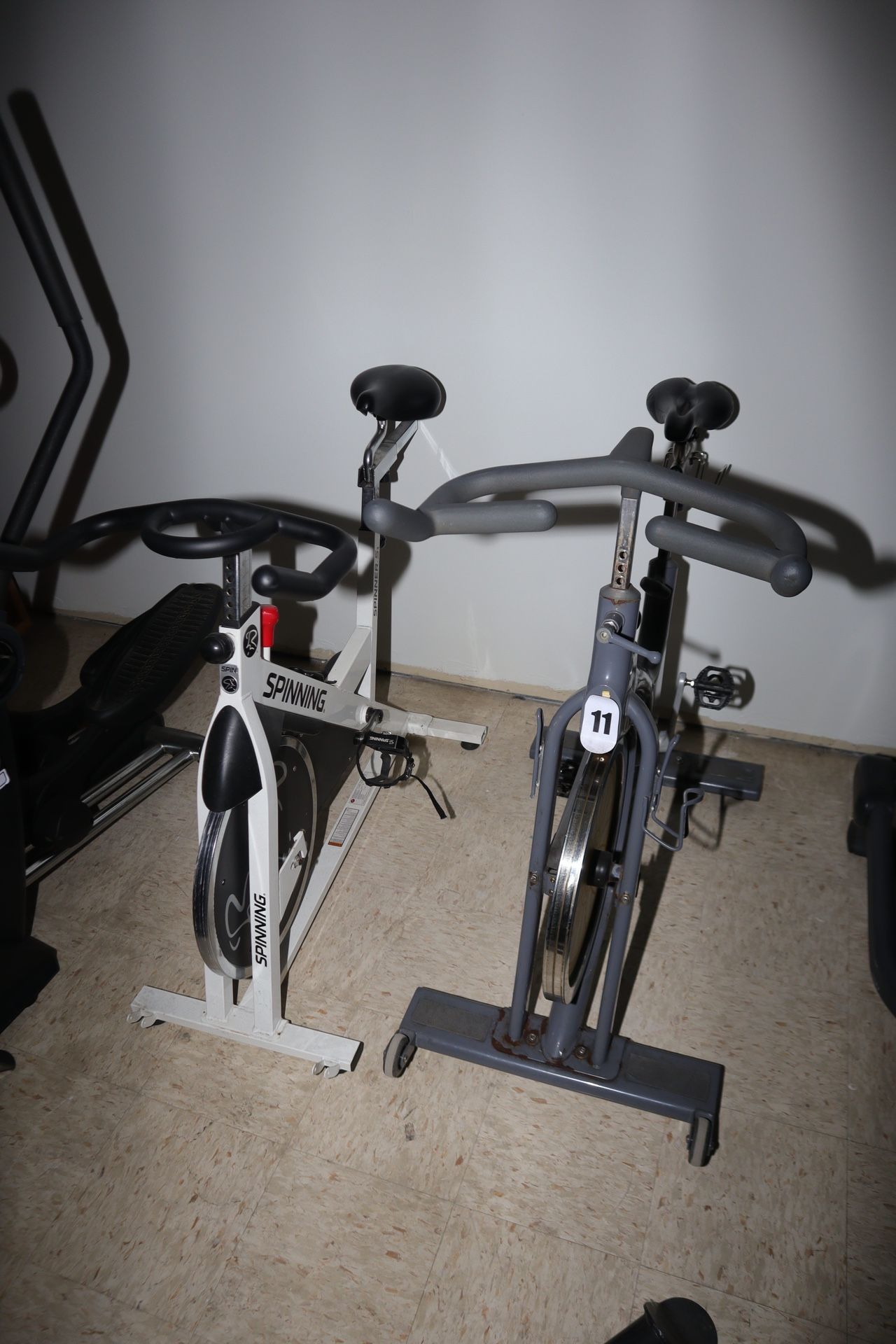 GYM EQUIPMENT GOOD AS NEW