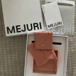 Gold chain with diamonds from MEJURI