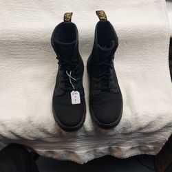 Doc Martens Canvas Size 9 USED 