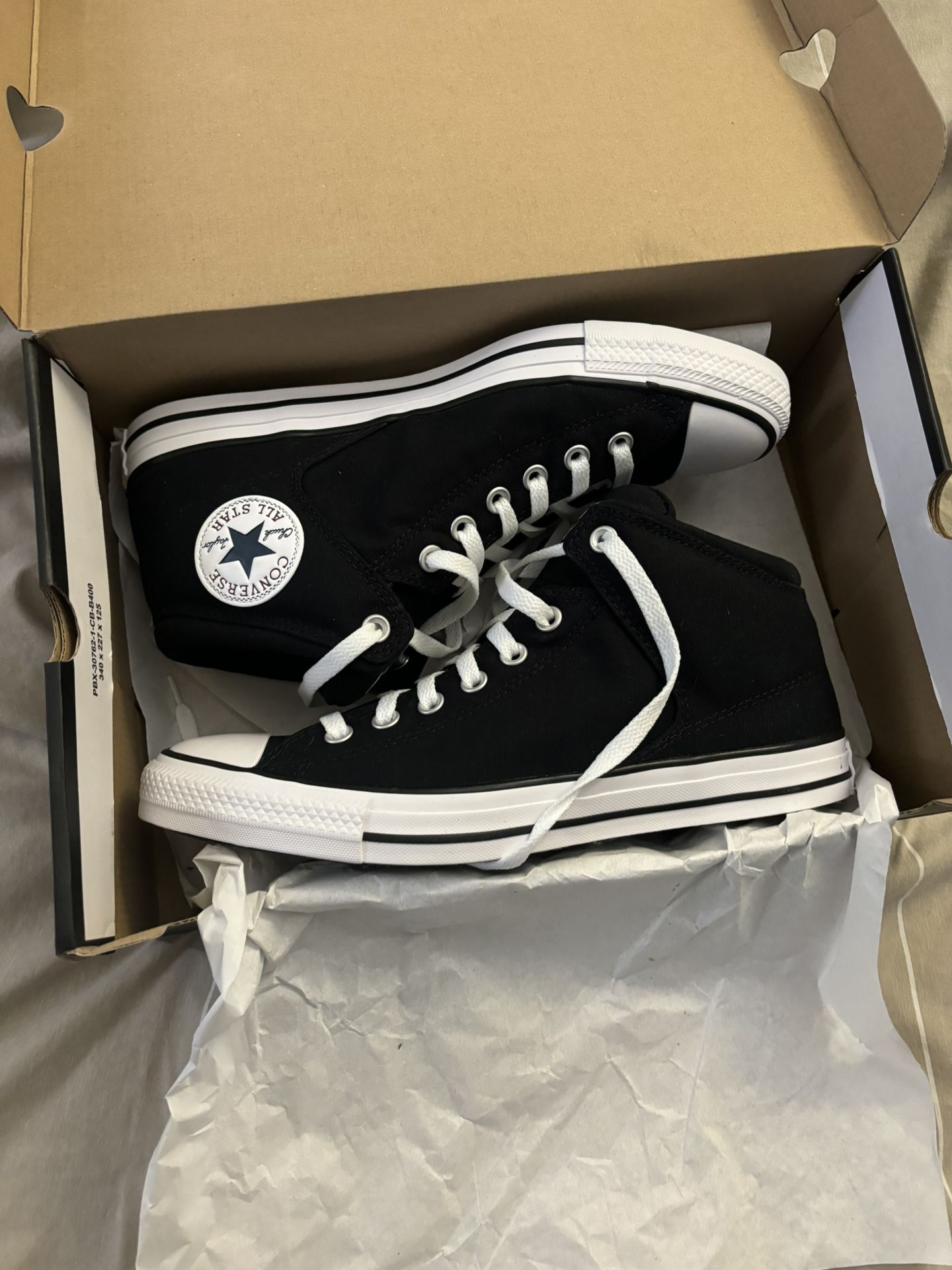 Men’s Size 10 Converse