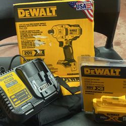 20-Volt MAX XR Cordless Brushless 1/2 Mid-Range Impact Wrench with Detent Pin Anvil w/ 5.0Ah Battery Charger & Bag