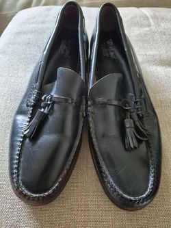 Vintage Black Weejuns G.H. Bass & Co Loafers