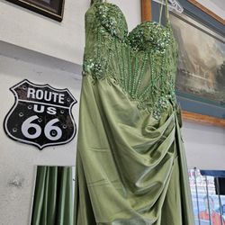 Green Dress Size 4