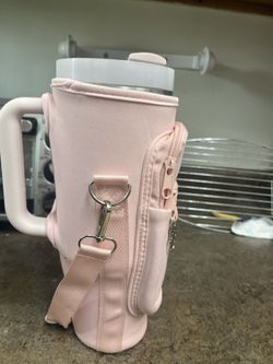 Stanley Cup Holder Can Hold A 40oz Stanley