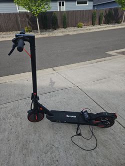 Electric scooter