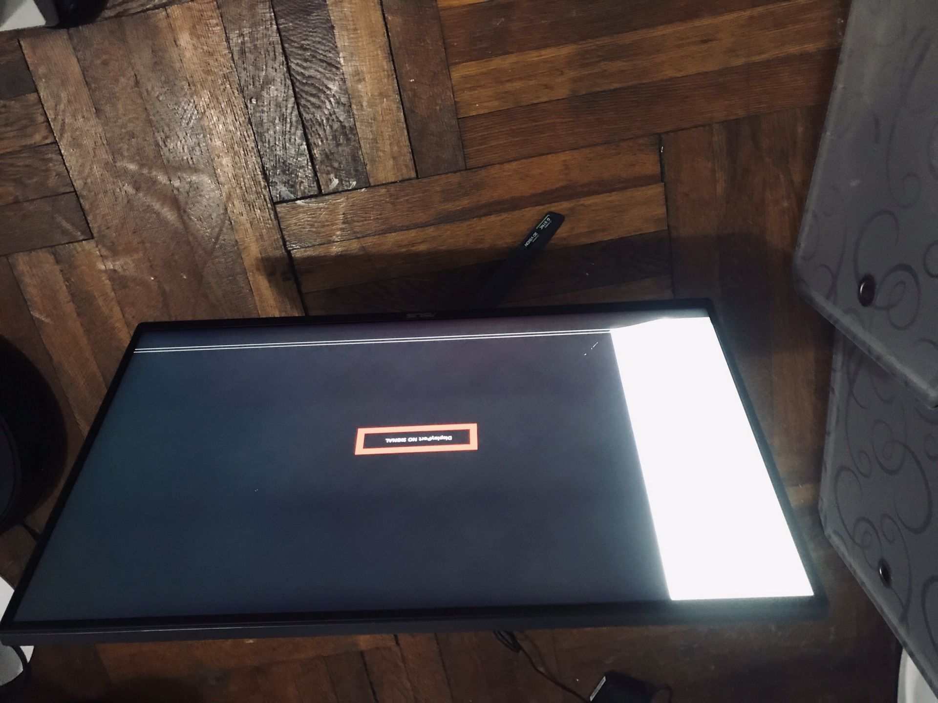 {CRACKED GLASS} Asus ROG Swift PG258Q 24.5” Gaming Monitor Full HD 1080p 1ms 240Hz DP HDMI Eye Care G-SYNC eSports Above photoed monitor has cracked