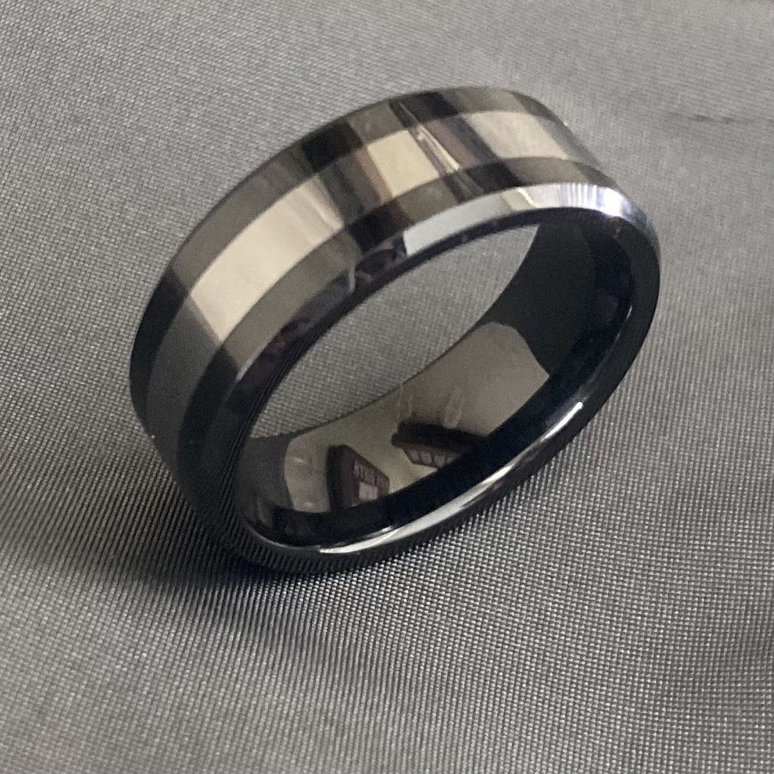 Men’s Wedding Band