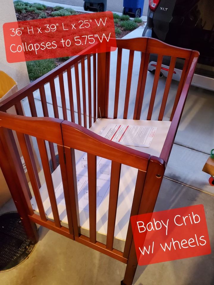 Portable Baby Crib w/ Mattress