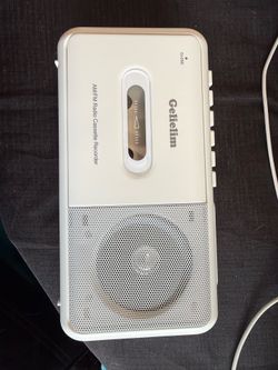 Gelielim Portable Cassette Player am/fm radio