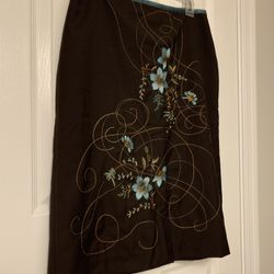 Brand New Ann Taylor Loft Embroidered Dressy Skirt  Size 6