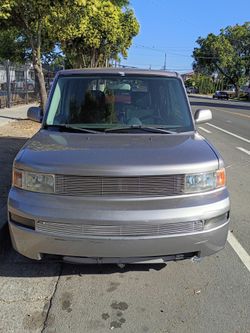 Toyota scion 2006