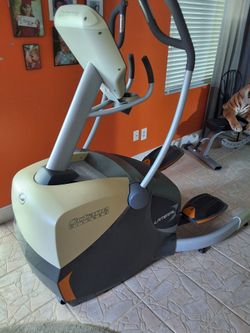 Octane Fitness LateralX Elliptical Machine - Commercial Grade