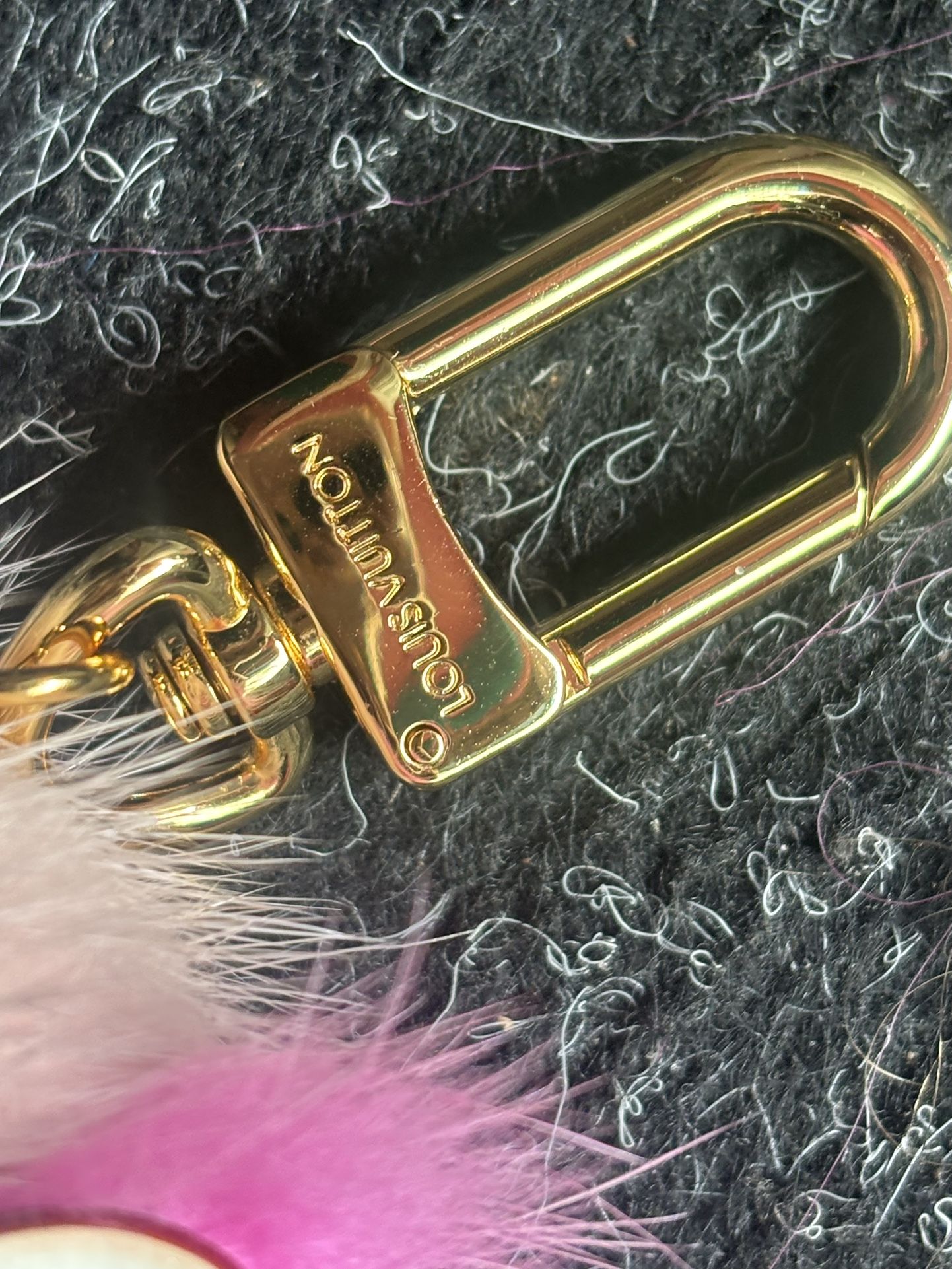 Louis Vuitton Authentic M63093 Bijoux Sac Wild Fur Charm Keychain