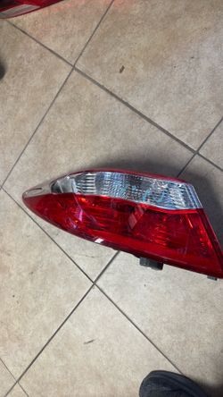 Toyota Camry tail lights ￼