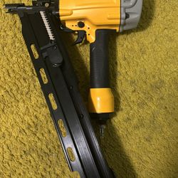 Dewalt Framing Gun 