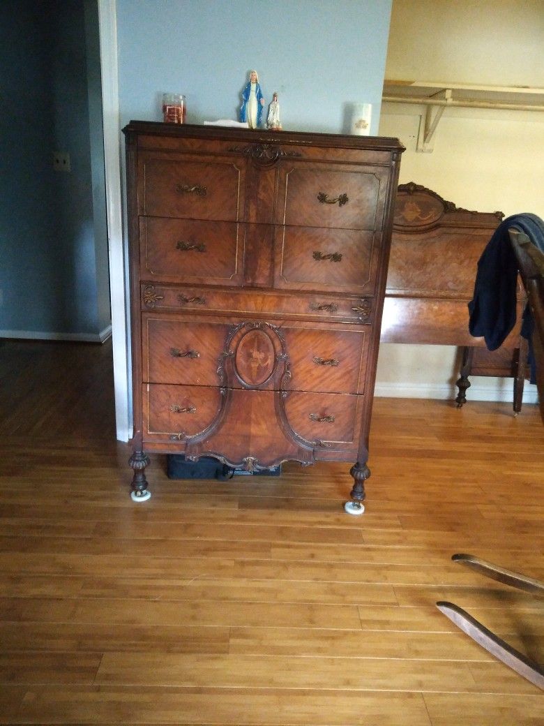 Antique Real Wood Bedroos Set