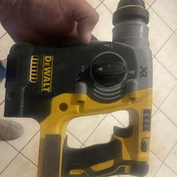 Dewalt 20v SDS tool only used in great condition still $200 in n Lakeland 
