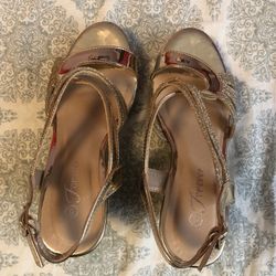 Golden Heels 