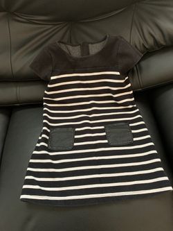 Girl’s size 5 Gymboree short sleeve dress