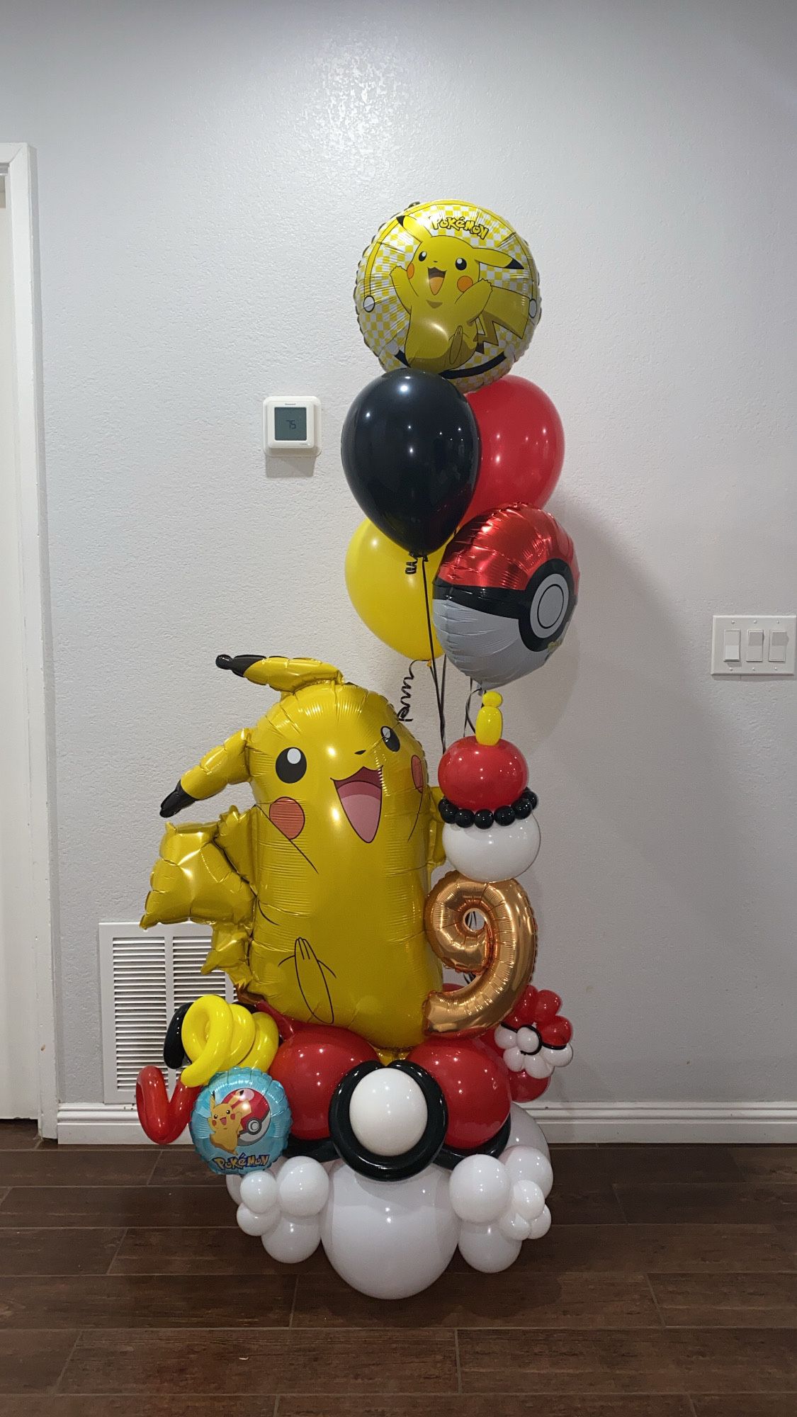 Pokémon Balloon Bouquet/Arrangement