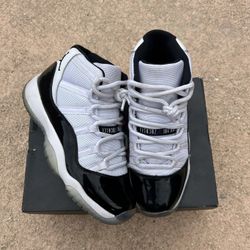 Concord Jordan 11s Size 7y