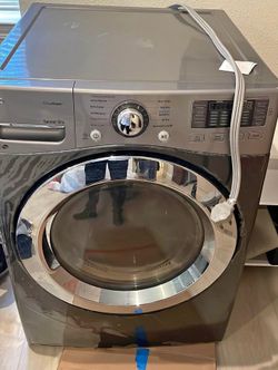 LG Washer and Electric Dryer set