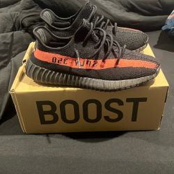 Yeezy Boost 350 V2