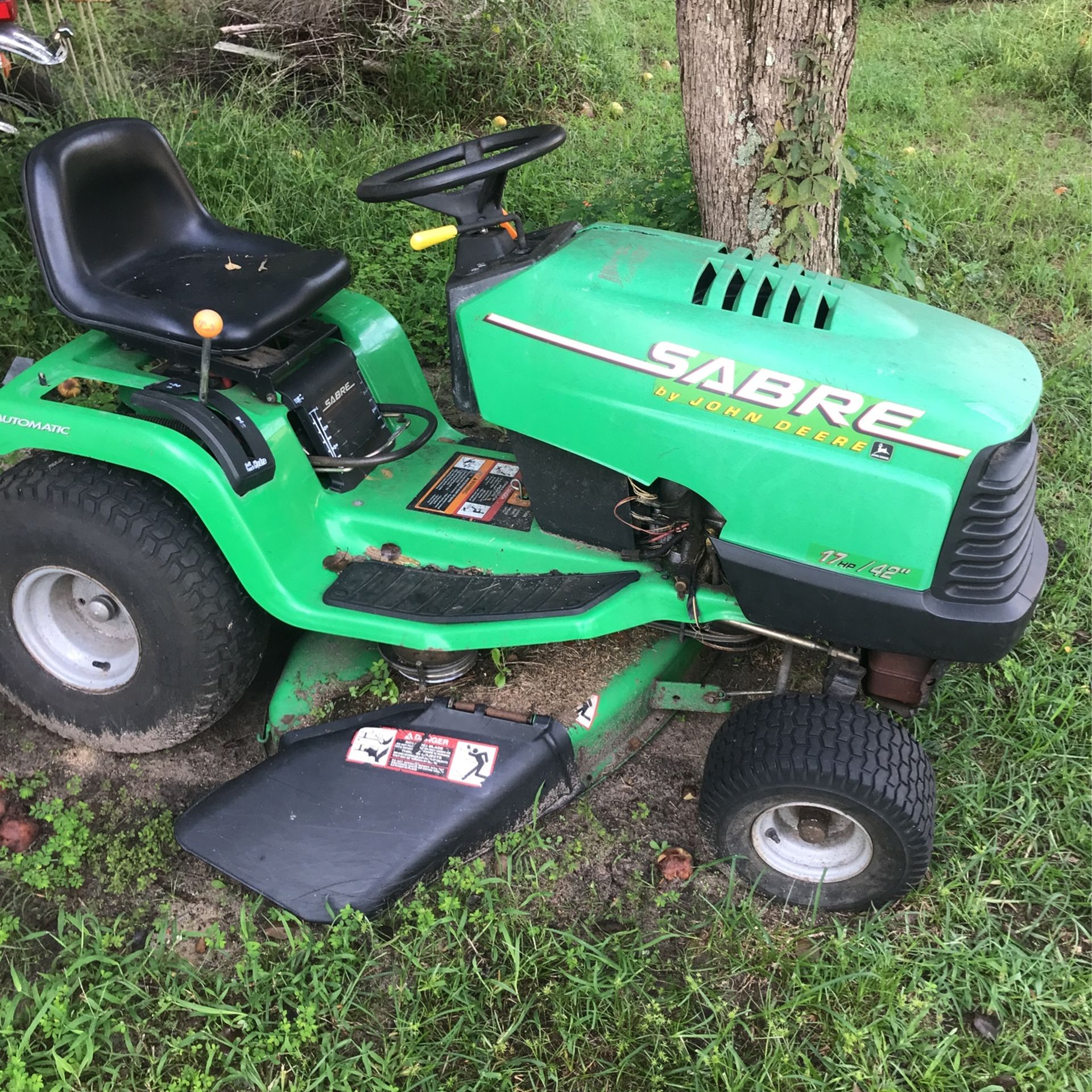 John Deere Sabre 1742 Automatic