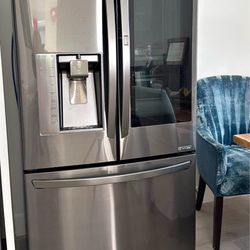 LG refrigerator
