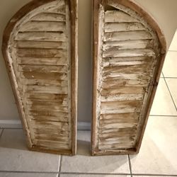 Wooden Rustic Farmhouse Shutters Decor