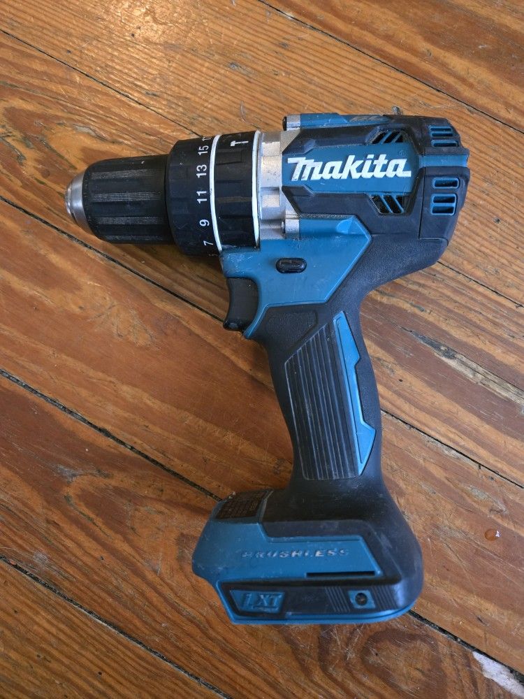 Makita brushless Drill