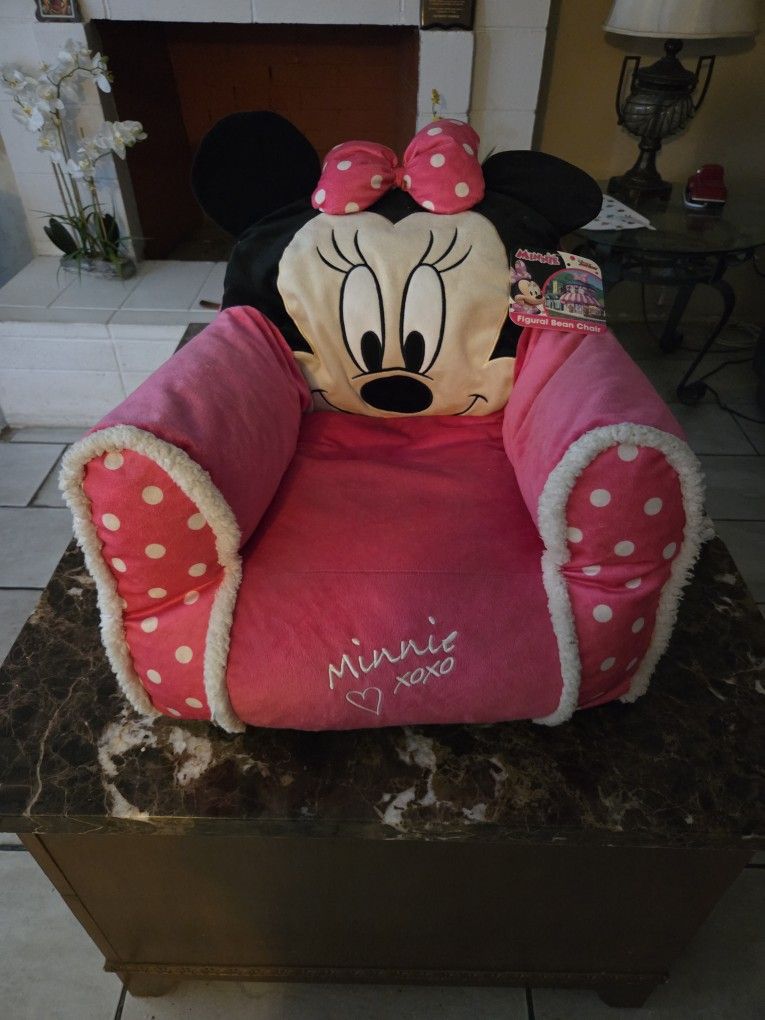 Minnie Mouse Girls Chair