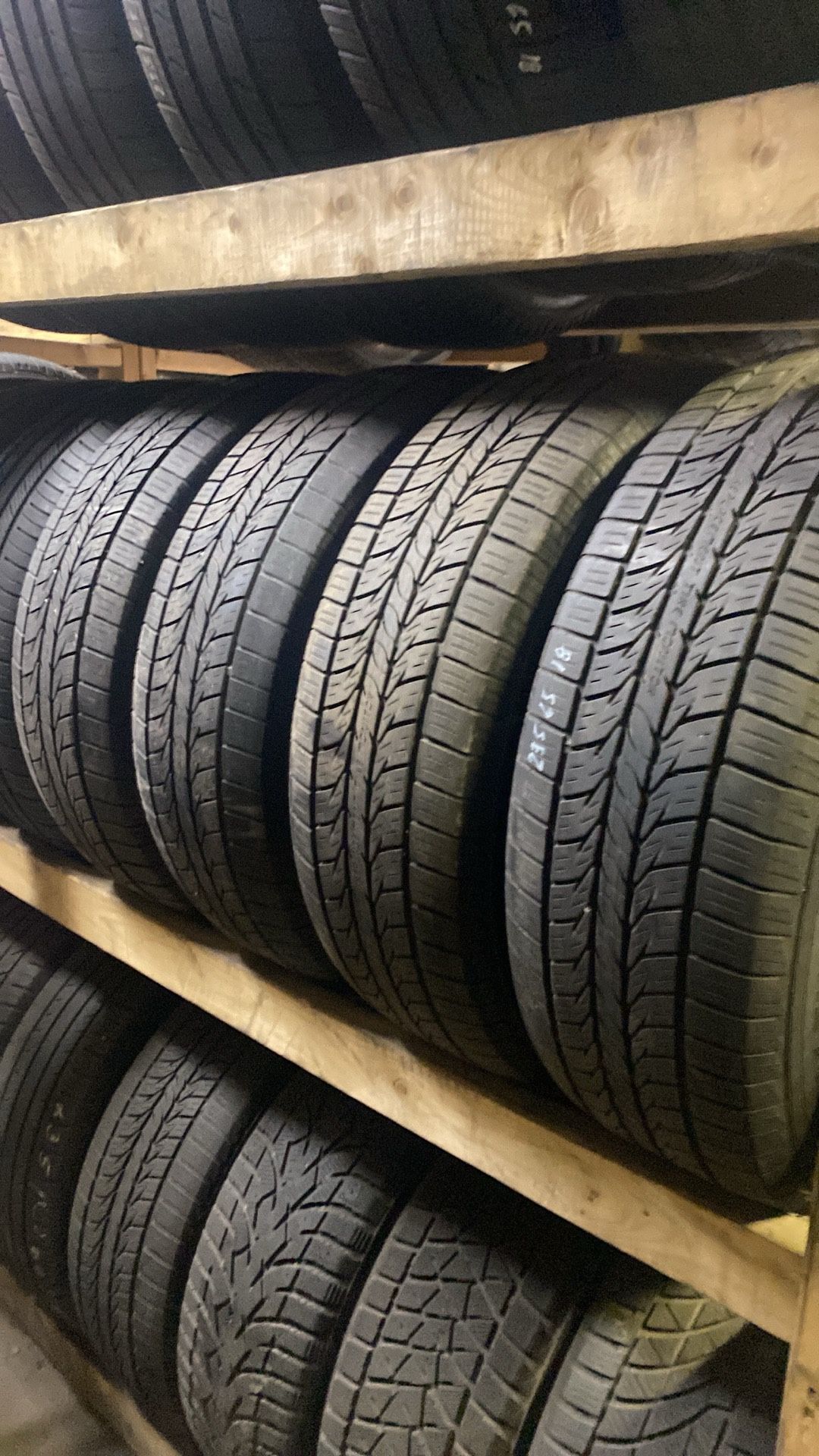 Full Set Tires 235 65 18