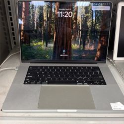 2023 APPLE MACBOOK PRO 