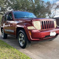 Jeep Liberty 08" 