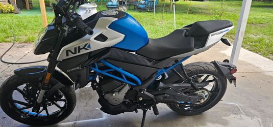 2022 CFMoto NK300