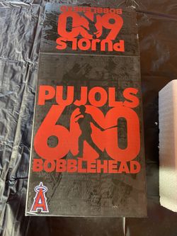 Pujols 600HR Bobble Head NIB