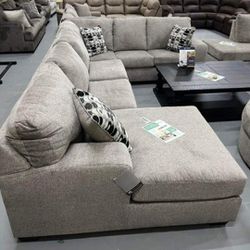 Ashley 3-Piece Platinum Sectional Couch 🚥Fast Delivery 