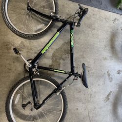 Sobe Cannondale Mountain Bike 