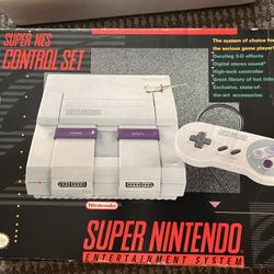 Super Nintendo Entertainment System 