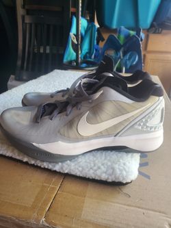 Tennis Nike never use them,$20 Size 10