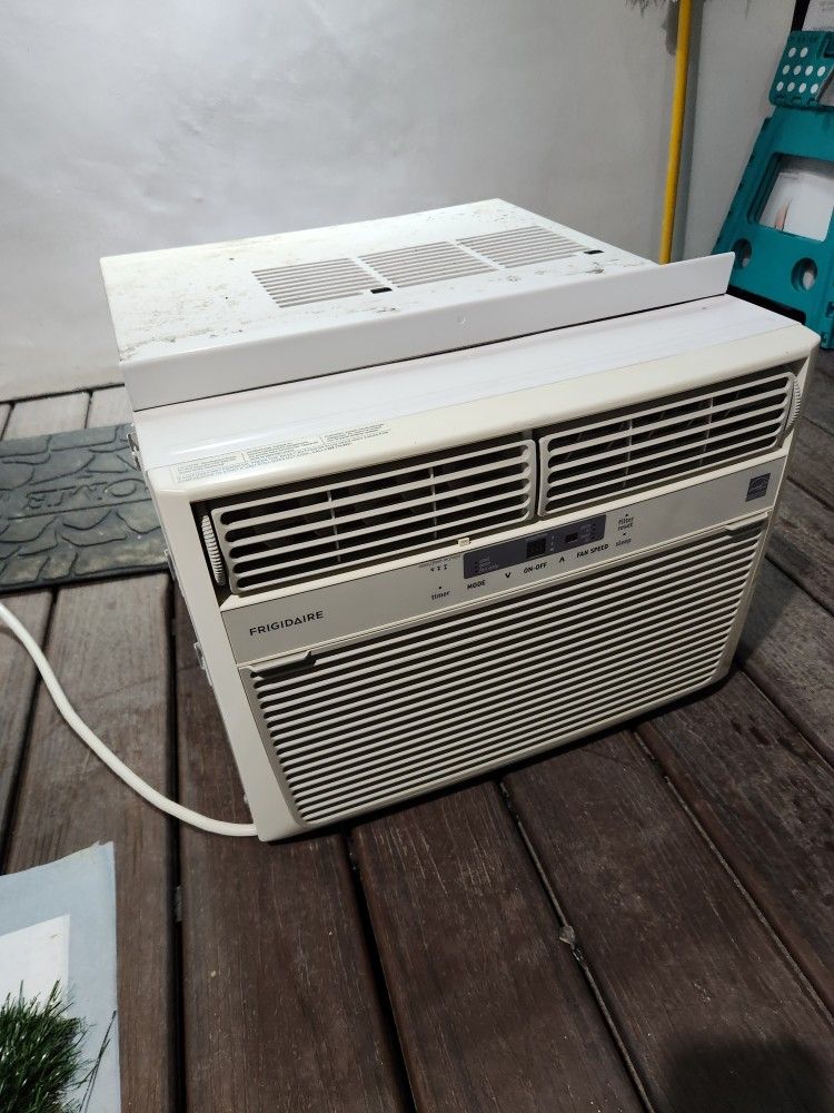 Frigidaire Window AC 10000BTU