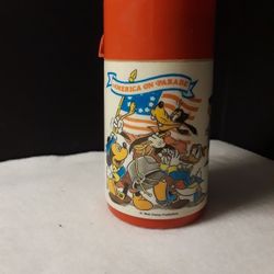 Alladin Vintage Thermo America On Parade