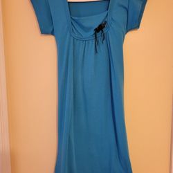 2 womens shirt size Medium both $5