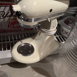 Kitchen Aid Mixer