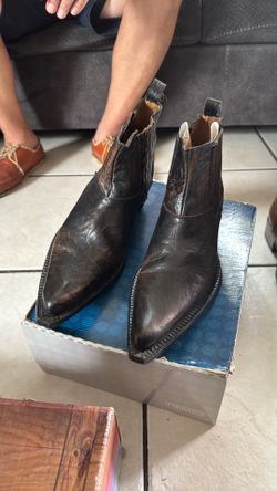 Dark brown boots