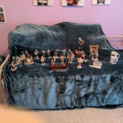 Emmett Kelly, Jr Figurines